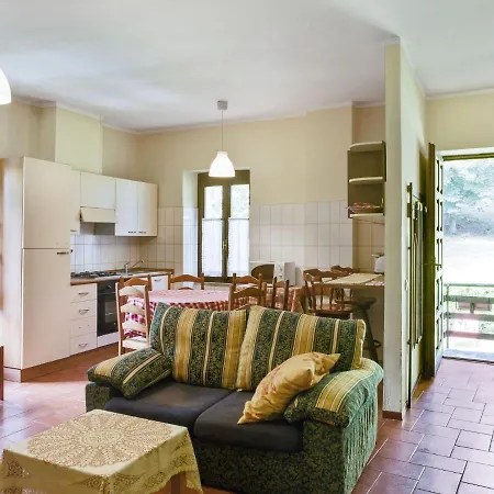 Unique Holiday Experience In The Greenery Holiday home
